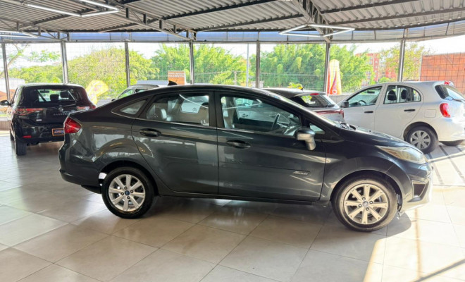 Ford Fiesta Sedan SE 1.6 16V Flex 4p 2011 Flex-4