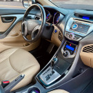 Hyundai Elantra GLS 1.8 16V Aut. 2013 Gasolina-10