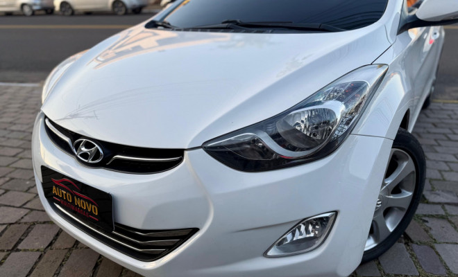 Hyundai Elantra GLS 1.8 16V Aut. 2013 Gasolina-1