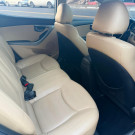 Hyundai Elantra GLS 1.8 16V Aut. 2013 Gasolina-16