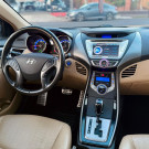Hyundai Elantra GLS 1.8 16V Aut. 2013 Gasolina-13