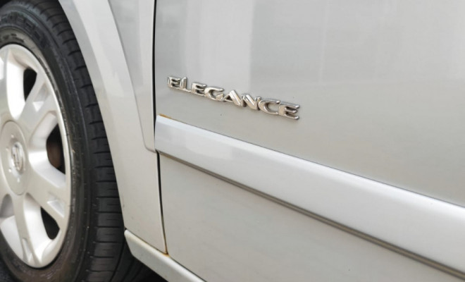 GM - Chevrolet Vectra Elegan. 2.0 MPFI 8V FlexPower Mec 2009 Flex-3