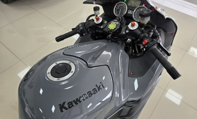 KAWASAKI ZX-14/ZX 14R 1352cc 2013 Gasolina-4
