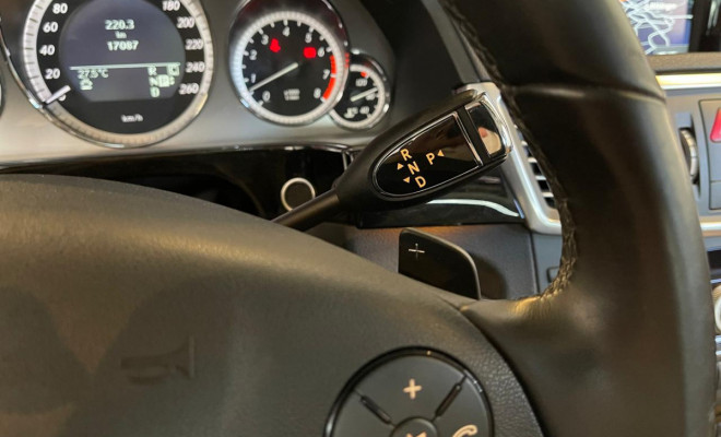 Mercedes-Benz E-500 Avangarde Executive 5.5 V8 388cv 2010 Gasolina-12