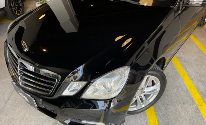 Mercedes-Benz E-500 Avangarde Executive 5.5 V8 388cv 2010 Gasolina-6