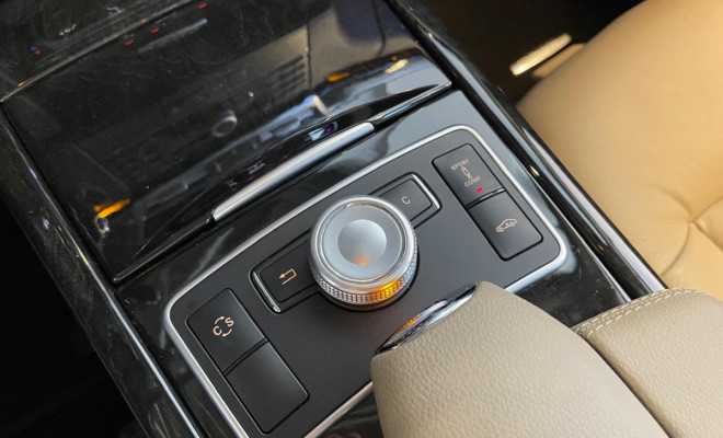 Mercedes-Benz E-500 Avangarde Executive 5.5 V8 388cv 2010 Gasolina-16