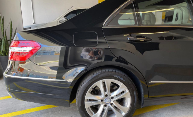 Mercedes-Benz E-500 Avangarde Executive 5.5 V8 388cv 2010 Gasolina-4