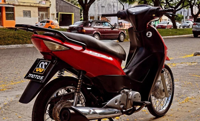 HONDA BIZ 125 ES/ ANO 2010-1