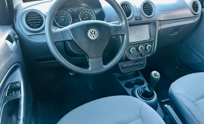 VW - VolksWagen VOYAGE 1.0/1.0 City Mi Total Flex 8V 4p 2013 Flex-6