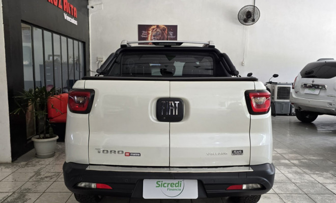 Fiat Toro Volcano 2.0 16V 4x4 TB Diesel Aut. 2023 Diesel-4