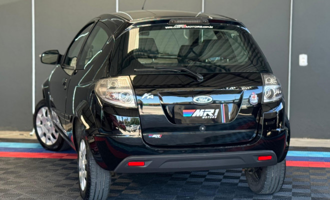 Ford Ka 1.0 8V/1.0 8V ST Flex 3p 2013 Flex-1