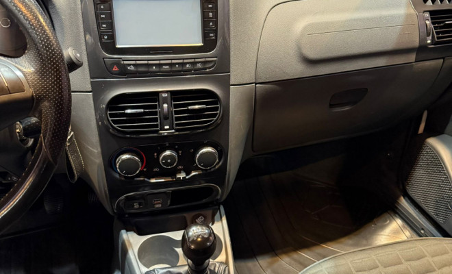 Fiat Strada Adventure1.8/ 1.8 LOCKER Flex CD 2019 Flex-7