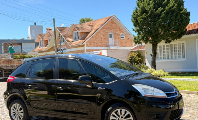 Citroën Grand C4 Picasso 2.0 16V 143cv Aut 2010 Gasolina