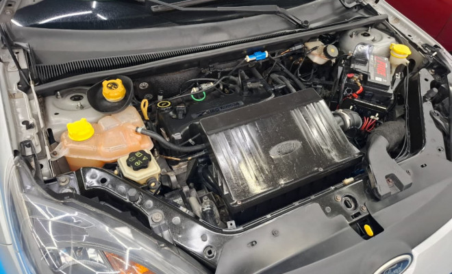 Ford Fiesta Sedan SE 1.0 8V Flex 4p 2014 Flex-20