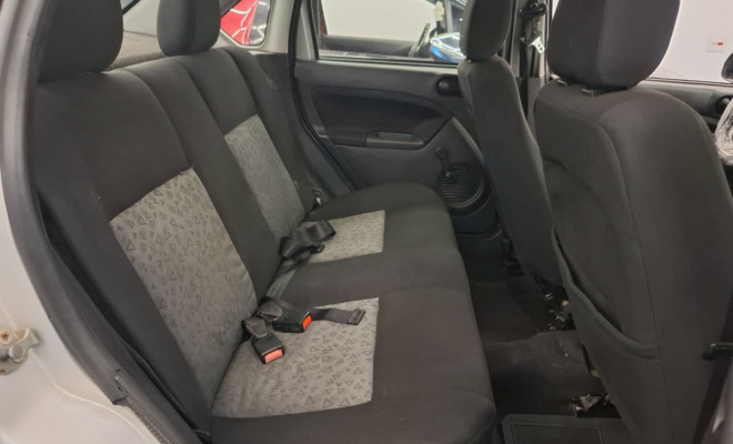 Ford Fiesta Sedan SE 1.0 8V Flex 4p 2014 Flex-12