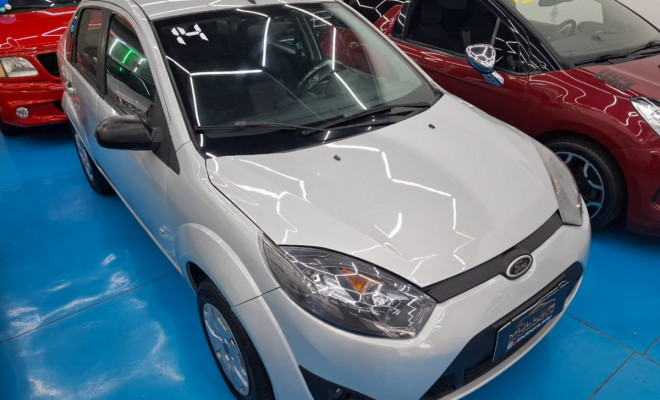 Ford Fiesta Sedan SE 1.0 8V Flex 4p 2014 Flex-14