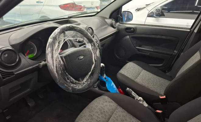 Ford Fiesta Sedan SE 1.0 8V Flex 4p 2014 Flex-7