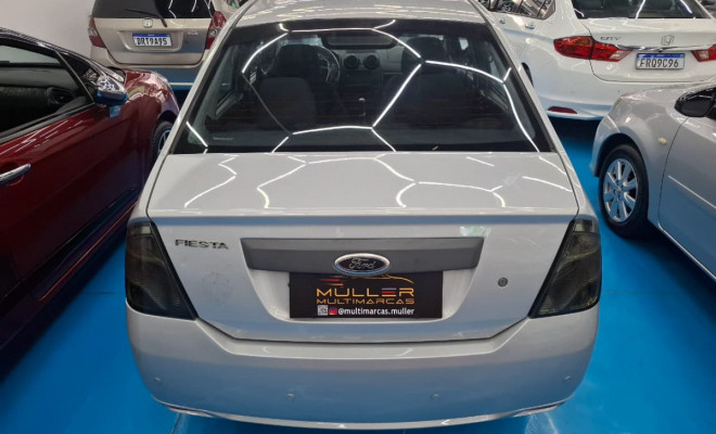 Ford Fiesta Sedan SE 1.0 8V Flex 4p 2014 Flex-18