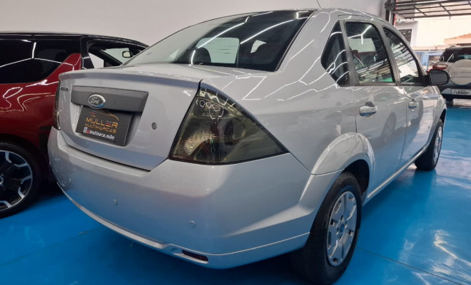 Ford Fiesta Sedan SE 1.0 8V Flex 4p 2014 Flex-4