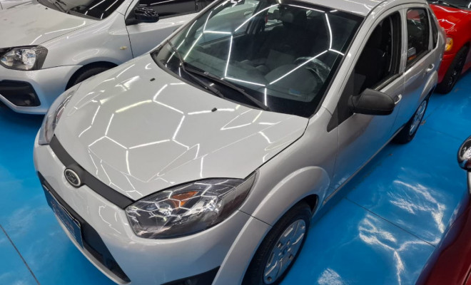 Ford Fiesta Sedan SE 1.0 8V Flex 4p 2014 Flex-16