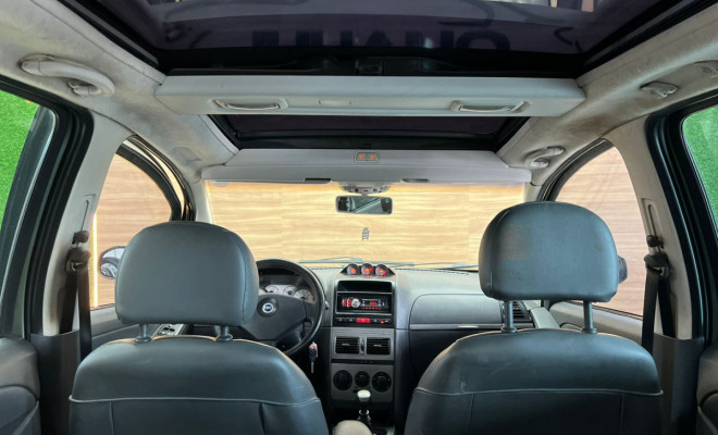 ( REPASSE ) Fiat Idea Advent./ Adv.LOCKER 1.8 mpi Flex 5p 2007 Flex-4