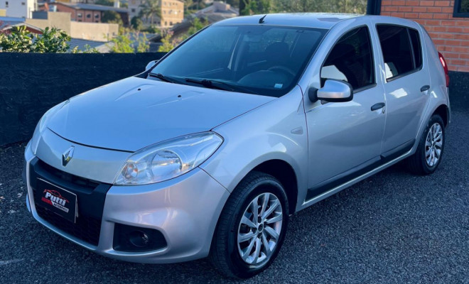 Renault SANDERO Expression Hi-Flex 1.6 8V 5p 2013 Flex