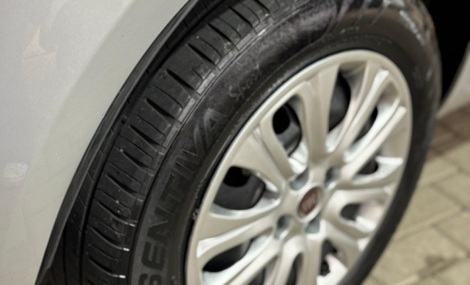 Fiat Punto ATTRACTIVE 1.4 Fire Flex 8V 5p 2014 Flex-4