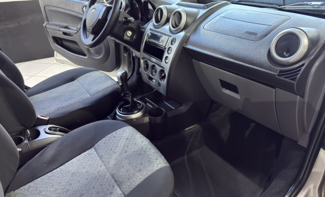 Ford Fiesta SE 1.6 8V Flex 5p 2014 Flex-4