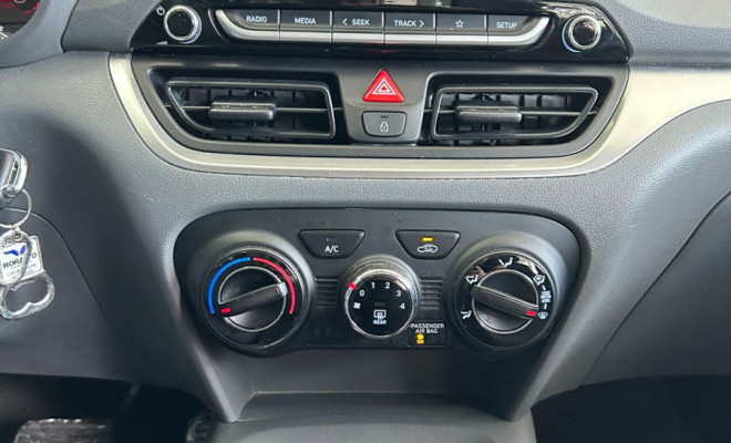 Hyundai HB20S Comfort Plus 1.0 TB Flex 12V Aut 2025 Flex-9