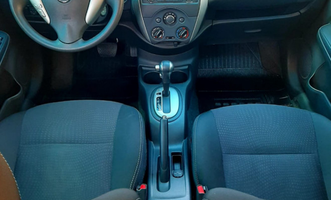 Nissan VERSA SV 1.6 16V FlexStart 4p Aut. 2017 Flex-7