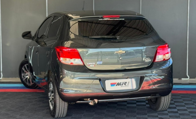 GM - Chevrolet ONIX HATCH Joy 1.0 8V Flex 5p Mec. 2018 Flex-1
