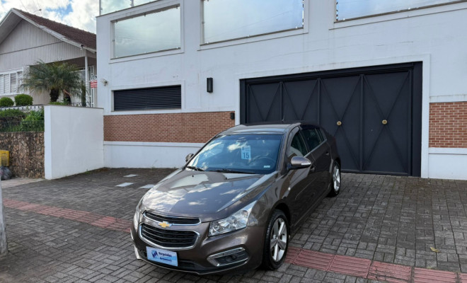 GM - Chevrolet CRUZE HB Sport LT 1.8 16V FlexP. 5p Aut 2015 Flex-0