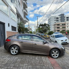 GM - Chevrolet CRUZE HB Sport LT 1.8 16V FlexP. 5p Aut 2015 Flex-2