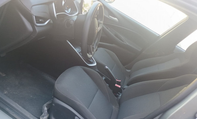 GM - Chevrolet ONIX SEDAN Plus LT 1.0 12V Flex 4p Mec. 2024 Flex-12