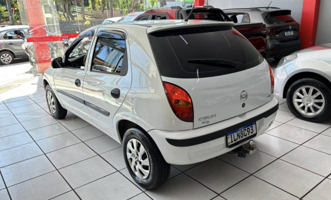 GM - Chevrolet Celta Super 1.0 MPFI VHC 2004-3
