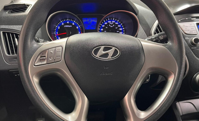 Hyundai ix35 GLS 2.0 16V 2WD Flex Aut. 2012 Gasolina-6