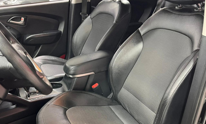 Hyundai ix35 GLS 2.0 16V 2WD Flex Aut. 2012 Gasolina-12