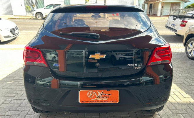 GM - Chevrolet ONIX HATCH LT 1.0 8V FlexPower 5p Mec. 2017 Flex-3