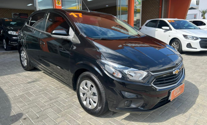 GM - Chevrolet ONIX HATCH LT 1.0 8V FlexPower 5p Mec. 2017 Flex-1