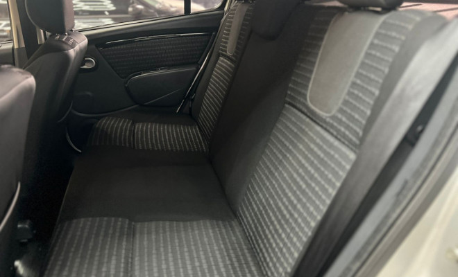 Renault SANDERO Privilège Hi-Flex 1.6 16V 5p Aut 2012 Flex-9