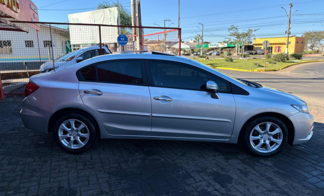 Honda Civic Sedan EXR 2.0 Flexone 16V Aut. 4p 2014 Flex-4