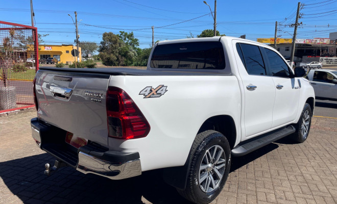 Toyota Hilux CD SRX 4x4 2.8 TDI 16V Diesel Aut. 2018 Diesel-4