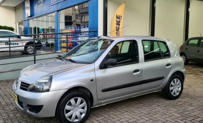 Renault Clio 1.0 2012-0