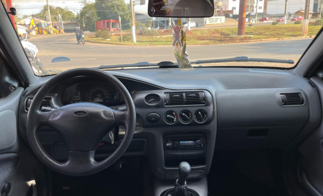 Ford Escort GL 1.8i 16V 4p 1997 Gasolina-7