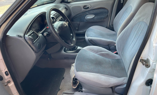 Ford Escort GL 1.8i 16V 4p 1997 Gasolina-8