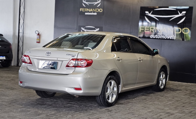 Toyota Corolla GLi 1.8 Flex 16V Mec. 2013 Flex-5