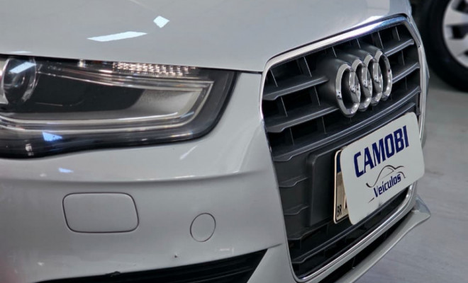 Audi A4 2.0 16V TFSI 183/180cv Multitronic 2013 Gasolina-19
