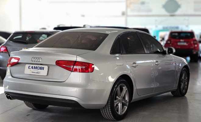 Audi A4 2.0 16V TFSI 183/180cv Multitronic 2013 Gasolina-5