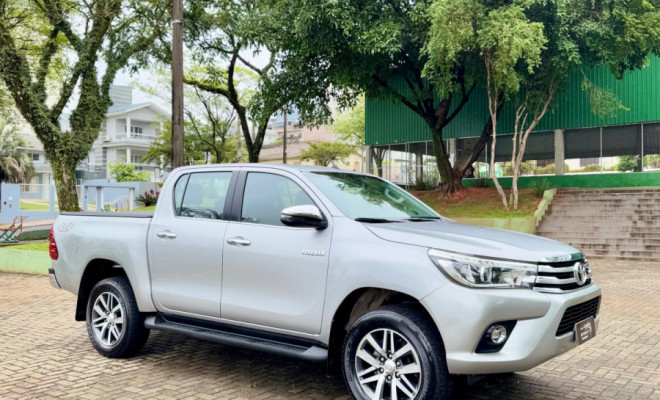 Toyota Hilux CD SRX 4x4 2.8 TDI 16V Diesel Aut. 2018 Diesel