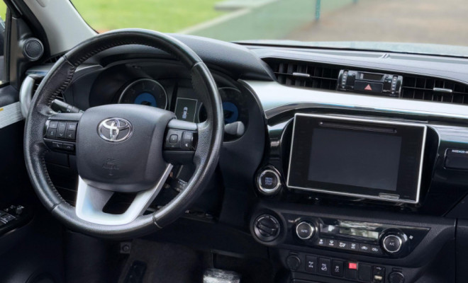 Toyota Hilux CD SRX 4x4 2.8 TDI 16V Diesel Aut. 2018 Diesel-2